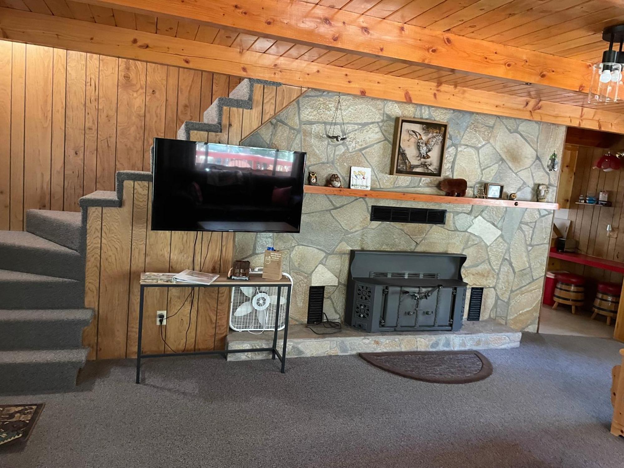 White Owl Retreat Yellowstone Grand Teton Island Park Exterior photo